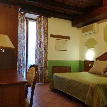 Hotel Cavour Verona Exterior photo