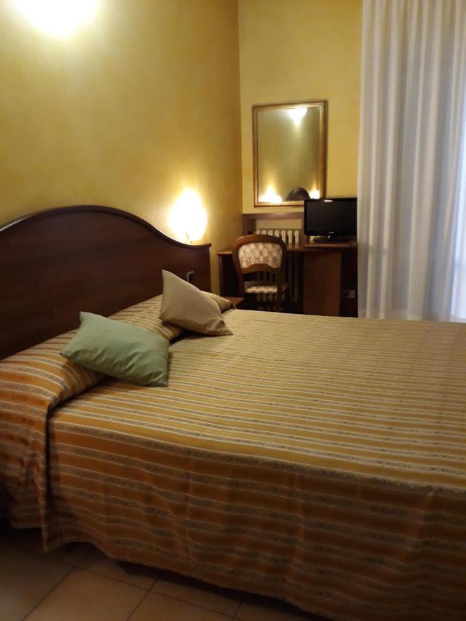 Hotel Cavour Verona Exterior photo