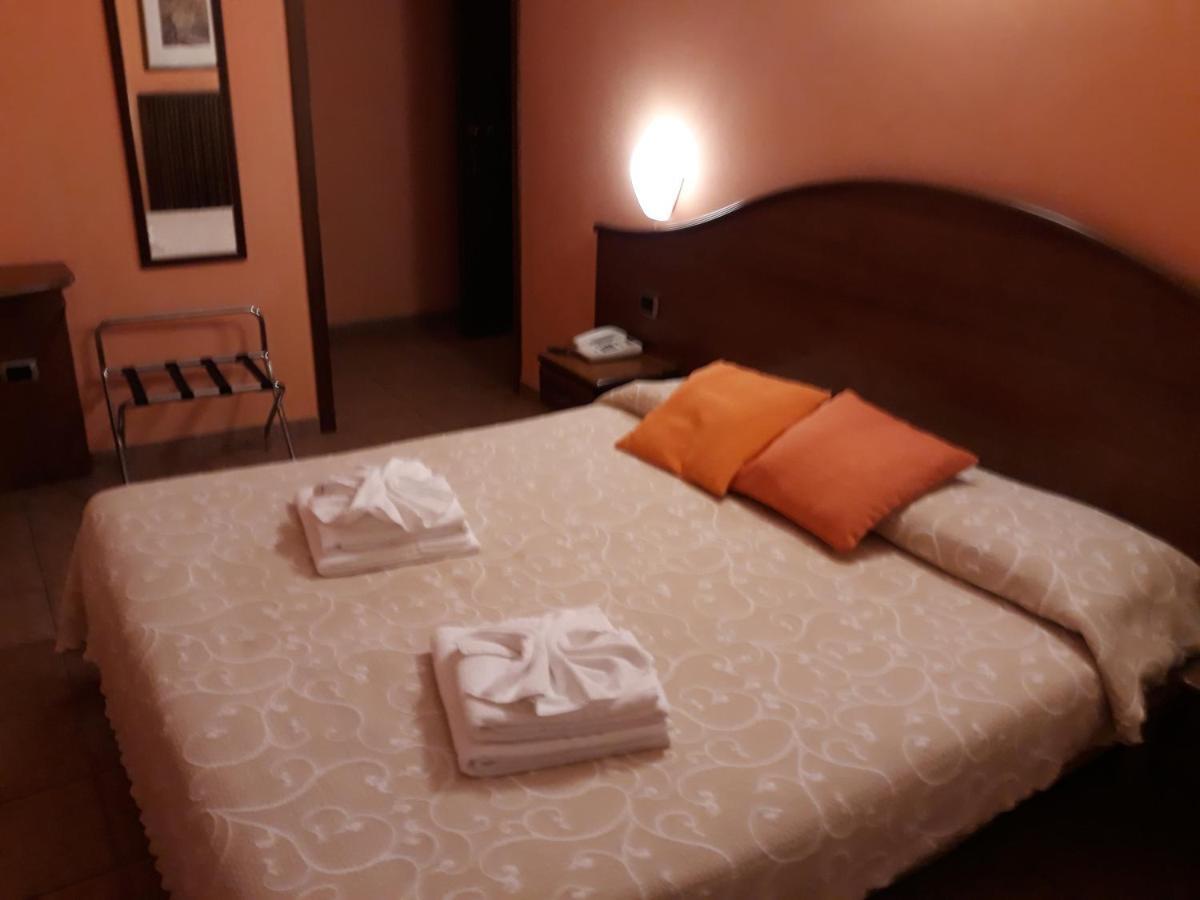 Hotel Cavour Verona Exterior photo